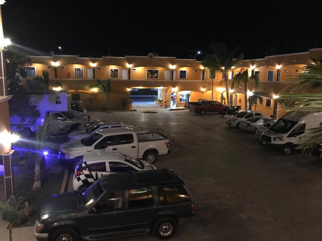Hotel Paraiso Del Valle Ciudad Constitucion Exterior photo